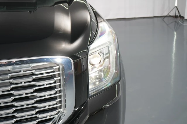 2020 GMC Yukon 4th Gen - Image 10 of 21