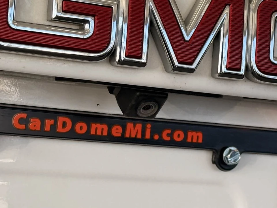 2020 GMC Yukon 4th Gen - Image 19 of 21