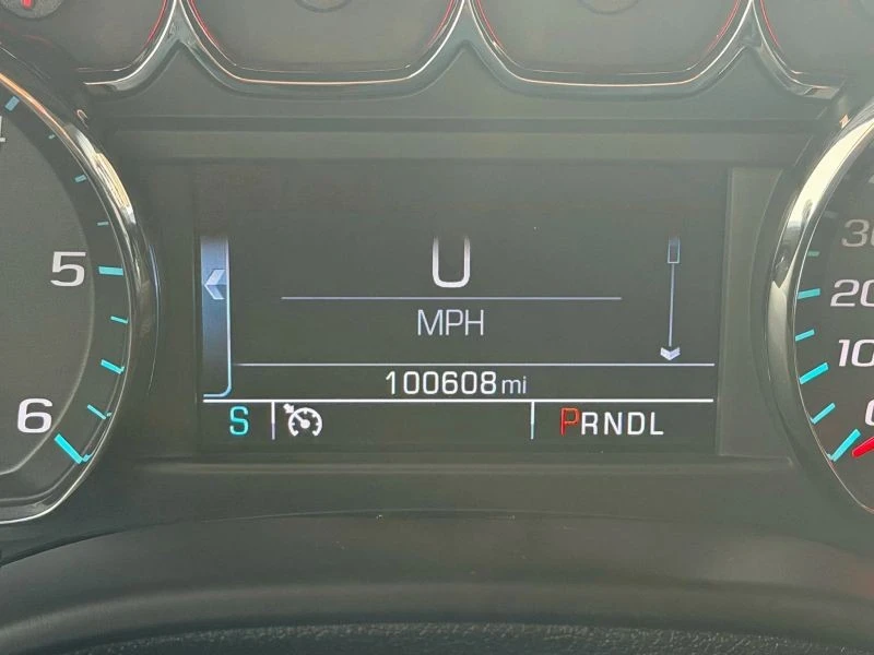 2020 GMC Yukon 4th Gen - Image 10 of 12