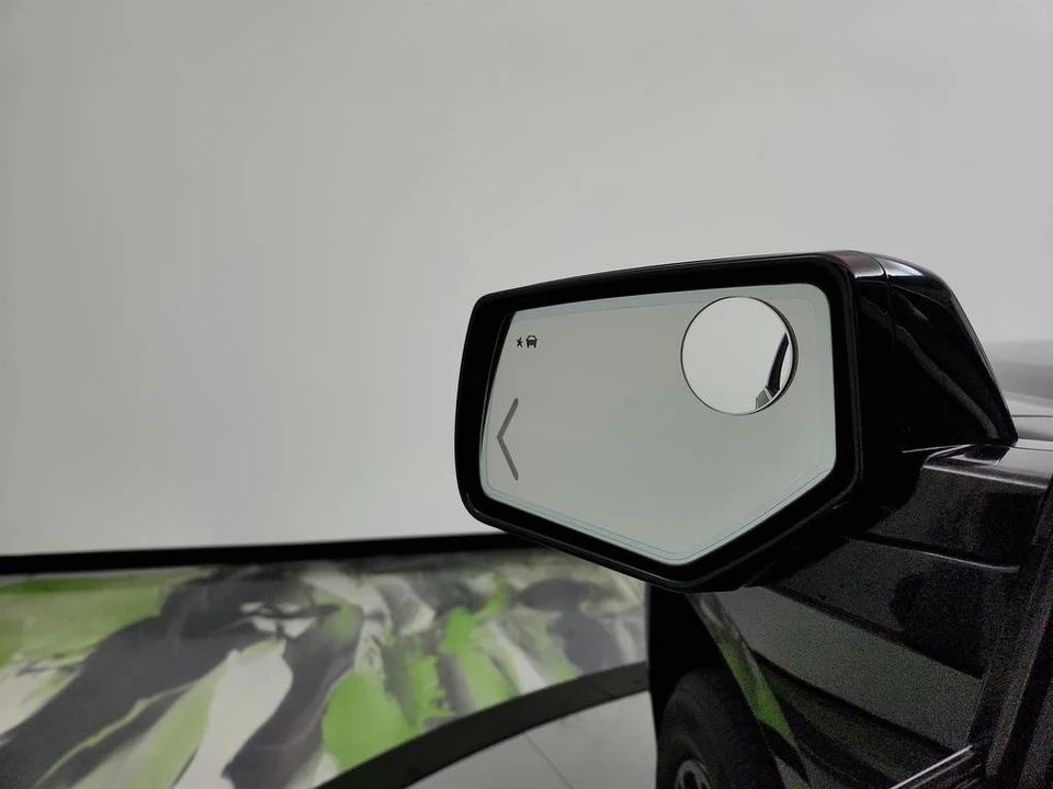 2020 GMC Yukon 4th Gen - Image 15 of 21