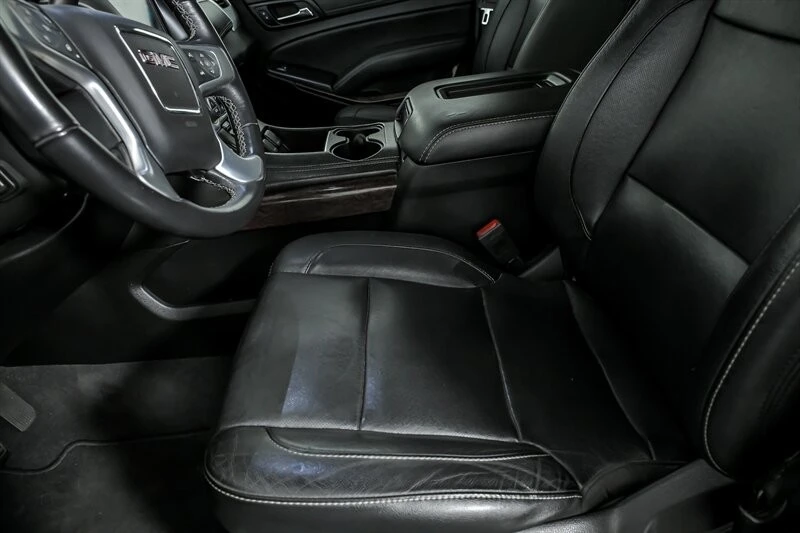 2020 GMC Yukon 4th Gen - Image 19 of 21