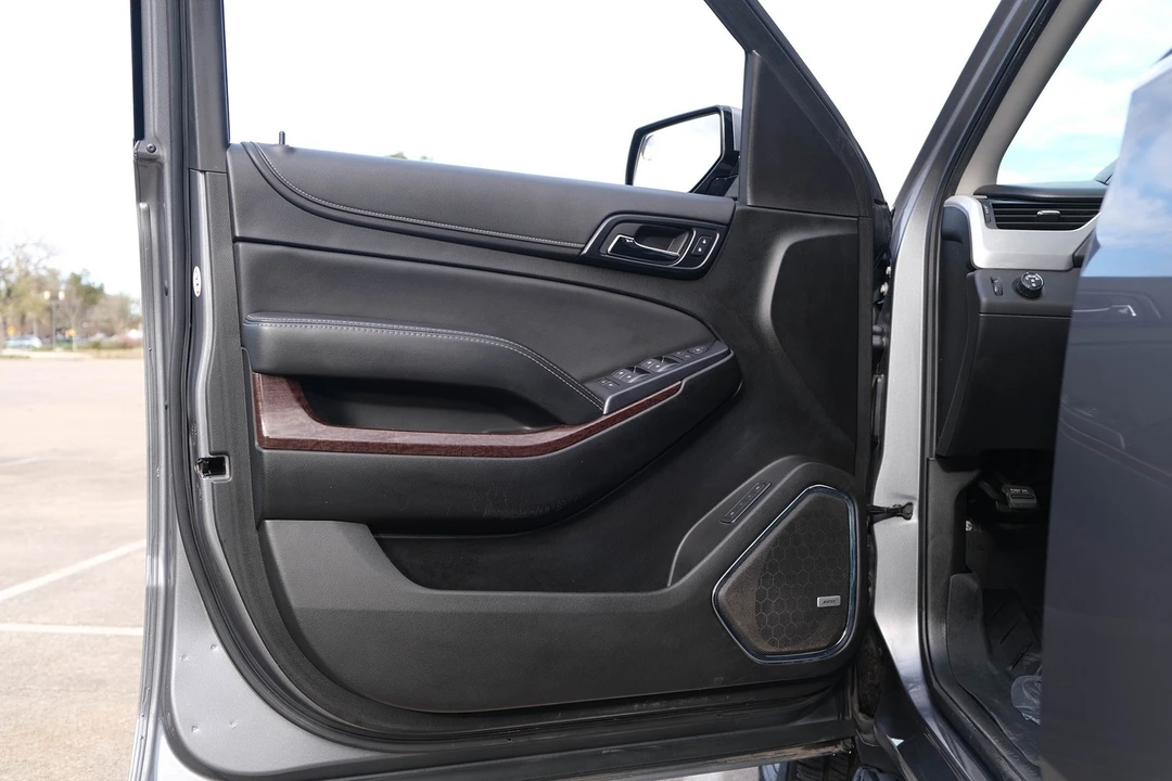 2020 GMC Yukon 4th Gen - Image 13 of 21