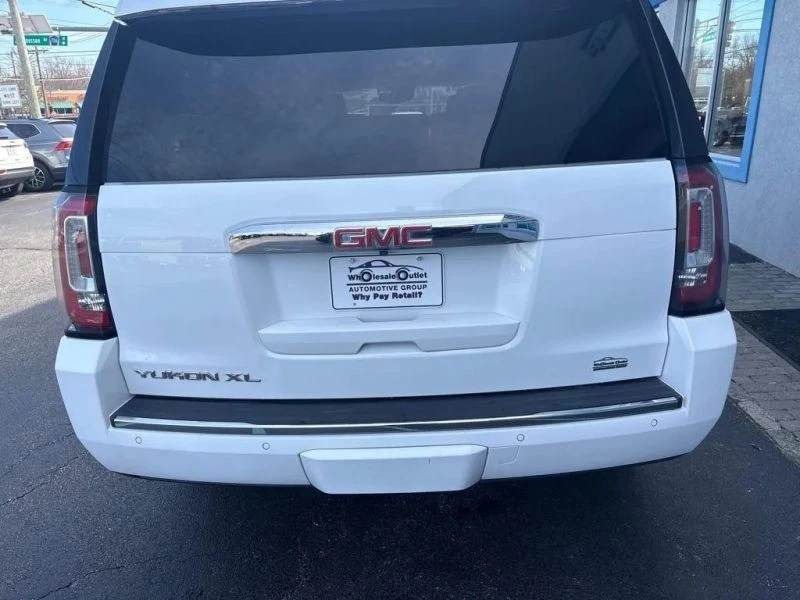 2020 GMC Yukon 4th Gen - Image 8 of 12
