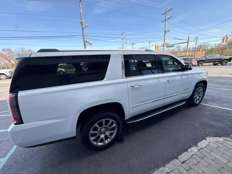 2020 GMC Yukon 4th Gen - Image 11 of 12