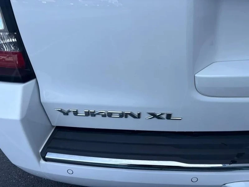 2020 GMC Yukon 4th Gen - Image 9 of 12