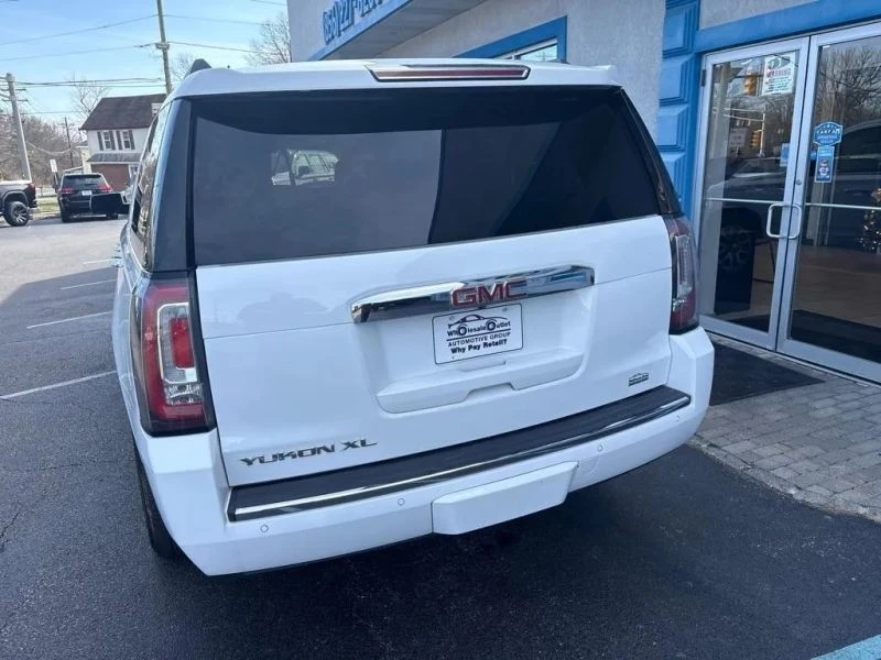 2020 GMC Yukon 4th Gen - Image 7 of 12