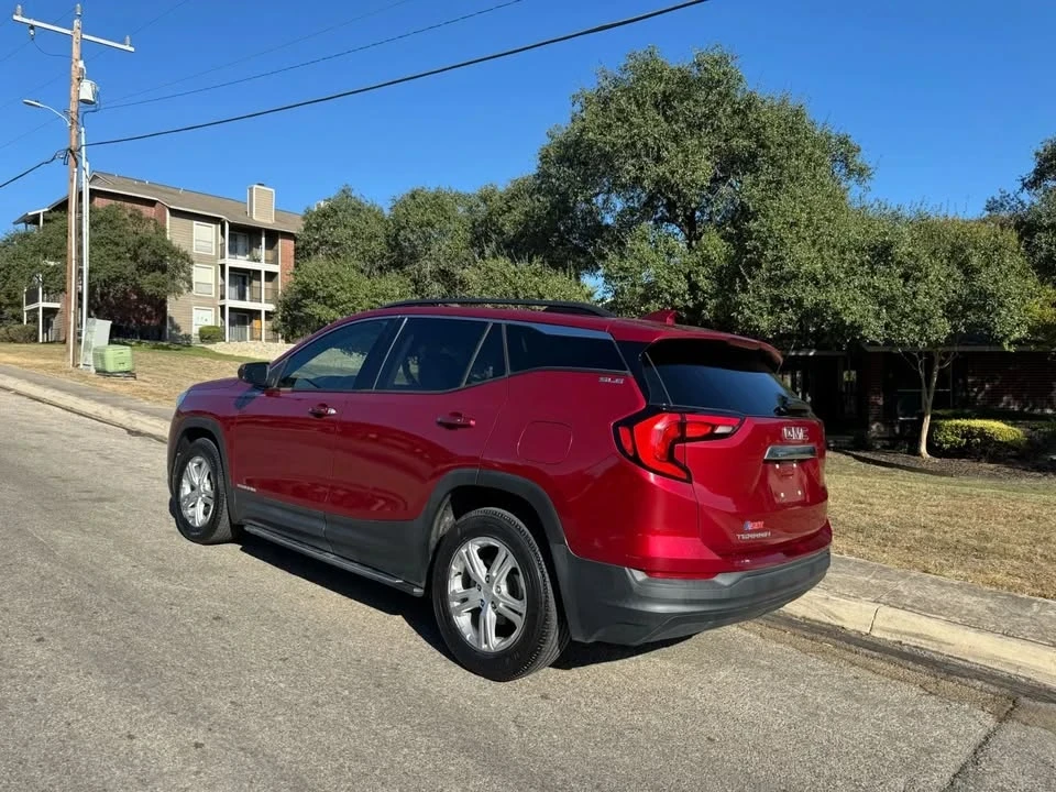 2020 GMC Terrain - Image 4 of 20