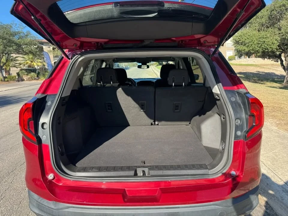 2020 GMC Terrain - Image 12 of 20