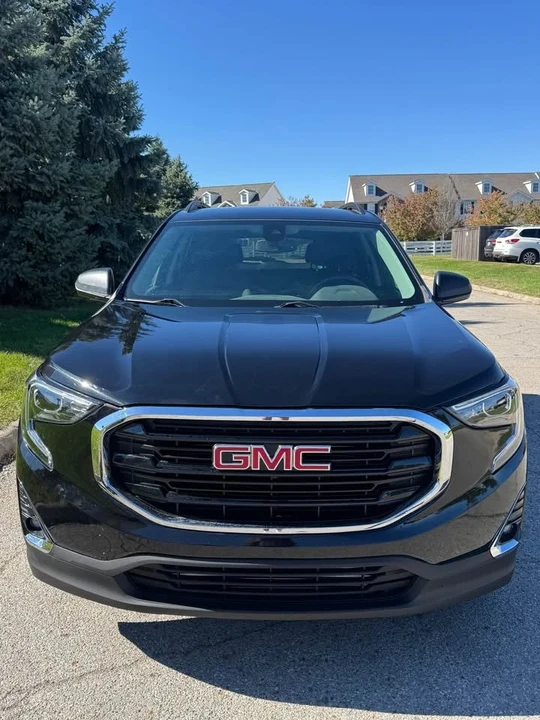 2020 GMC Terrain - Image 2 of 9