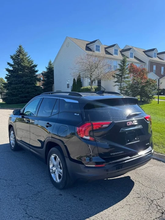 2020 GMC Terrain - Image 3 of 9