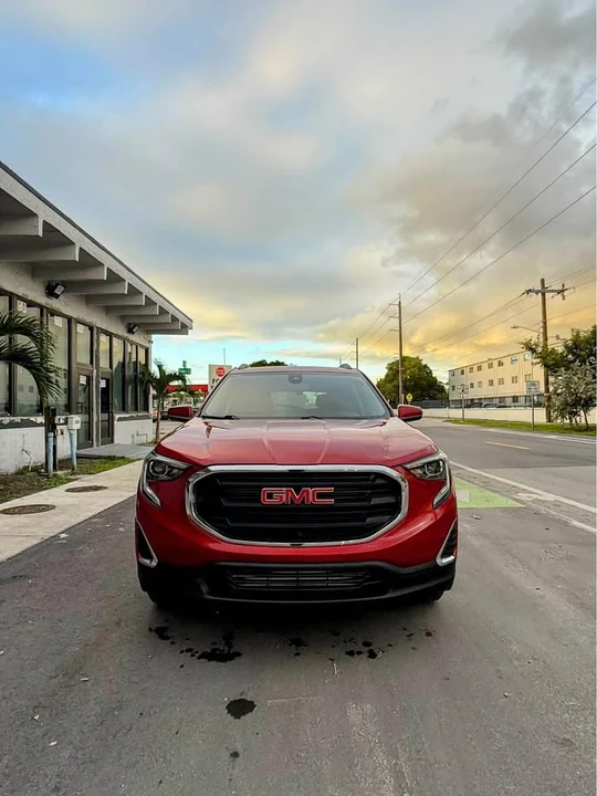2020 GMC Terrain - Image 5 of 9