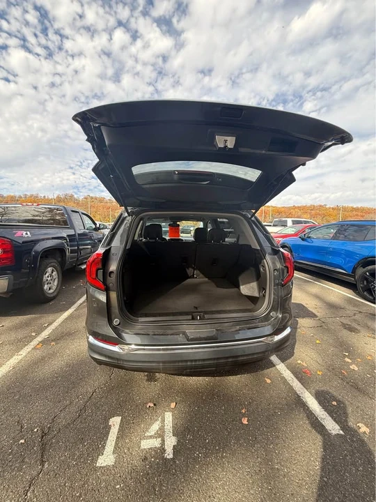 2020 GMC Terrain - Image 16 of 17
