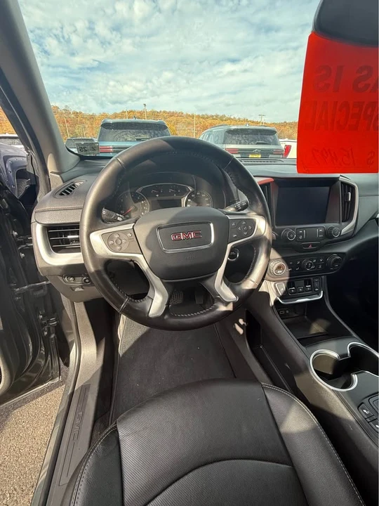 2020 GMC Terrain - Image 12 of 17