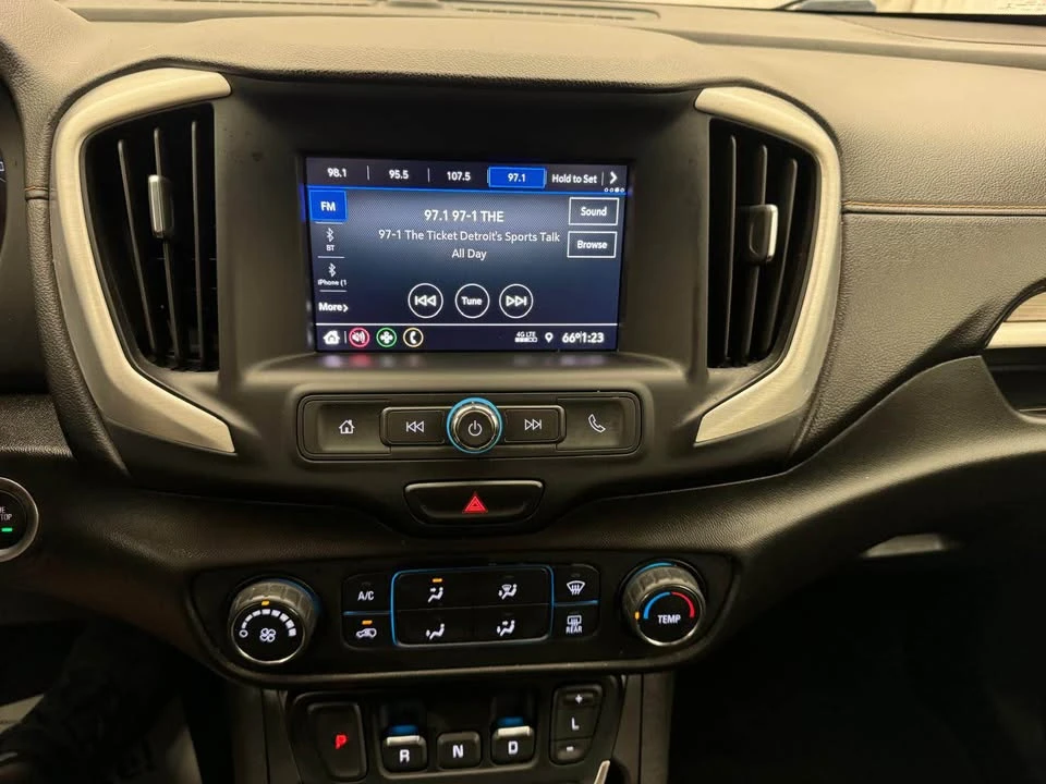2020 GMC Terrain - Image 14 of 18