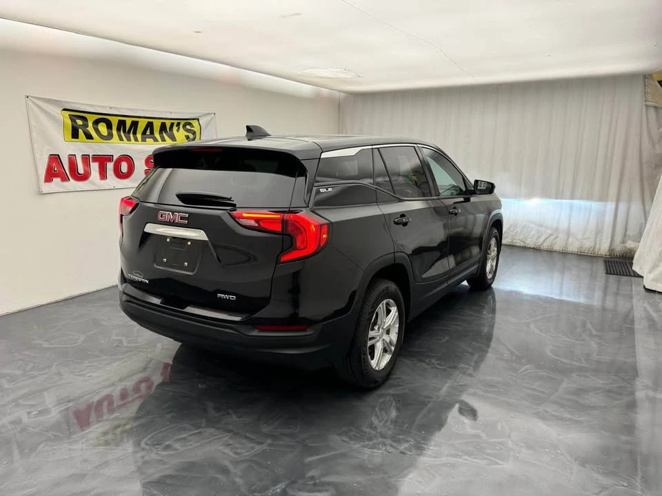 2020 GMC Terrain - Image 5 of 18