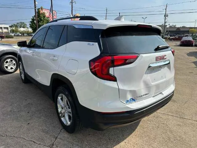2020 GMC Terrain - Image 2 of 5
