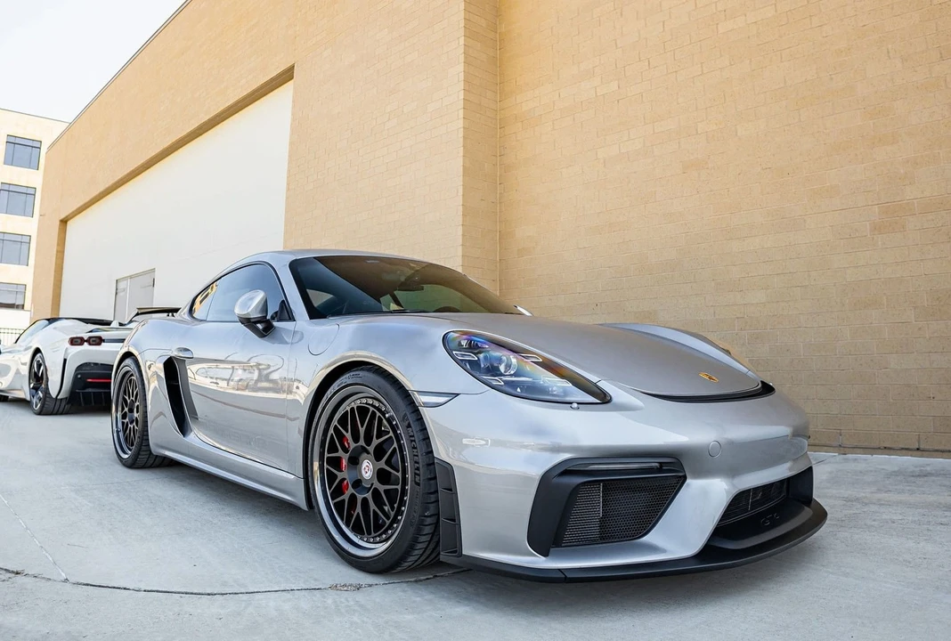2020 Porsche 718 Cayman - Image 18 of 24