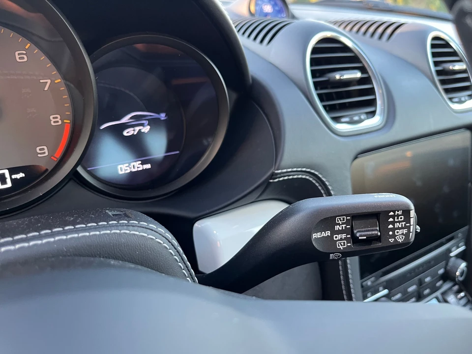 2020 Porsche 718 Cayman GT4 - Image 18 of 21