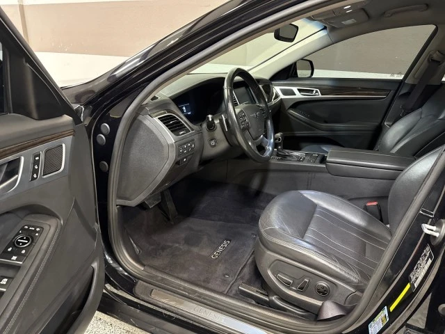 2020 Hyundai Genesis - Image 11 of 21