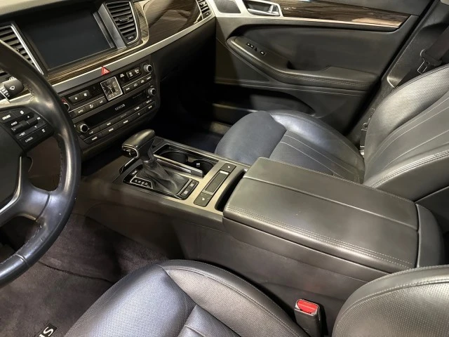 2020 Hyundai Genesis - Image 20 of 21