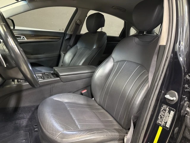 2020 Hyundai Genesis - Image 14 of 21