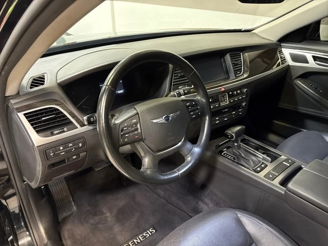 2020 Hyundai Genesis - Image 18 of 21