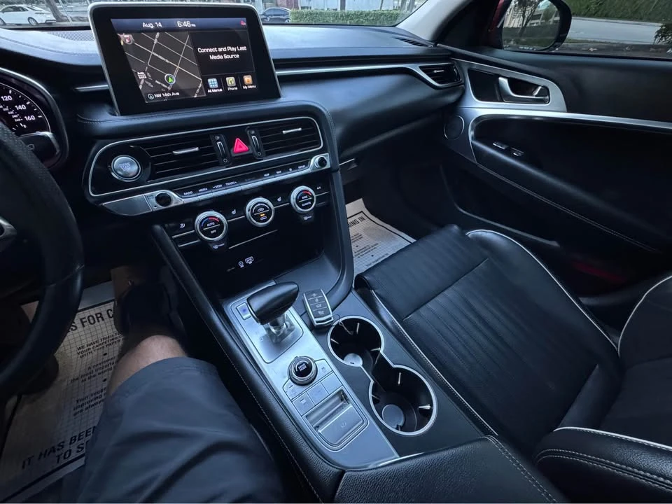2020 Genesis G70 - Image 14 of 17