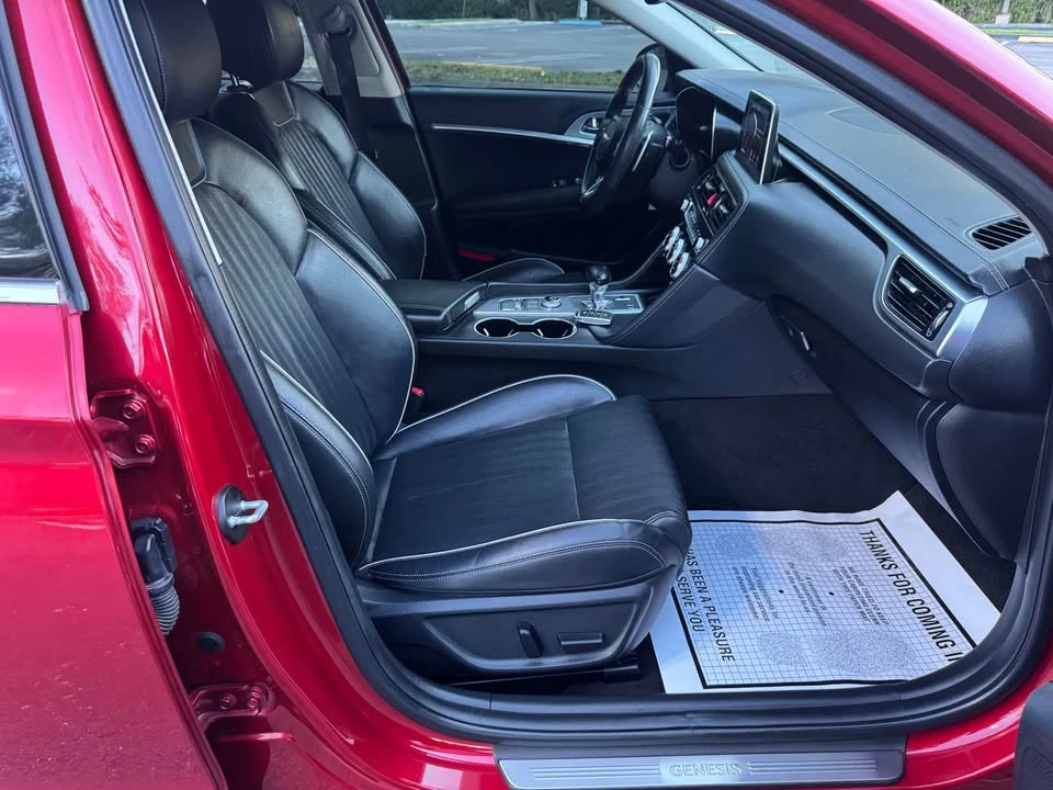 2020 Genesis G70 - Image 11 of 17