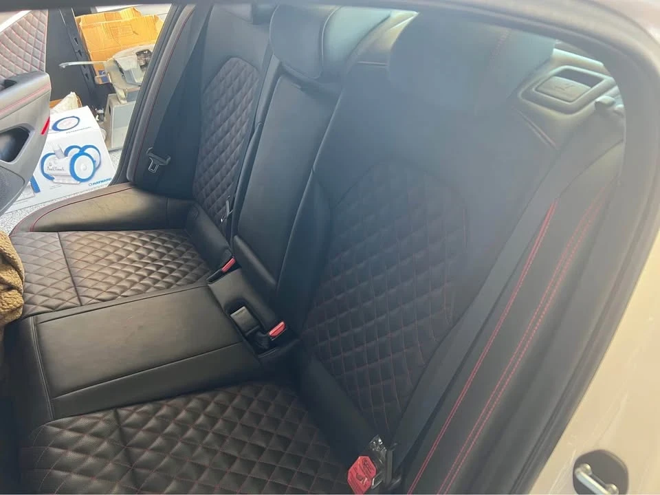 2020 Genesis G70 - Image 6 of 10