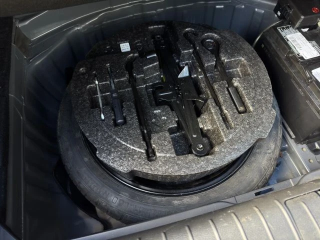 2020 Genesis G80 - Image 16 of 21