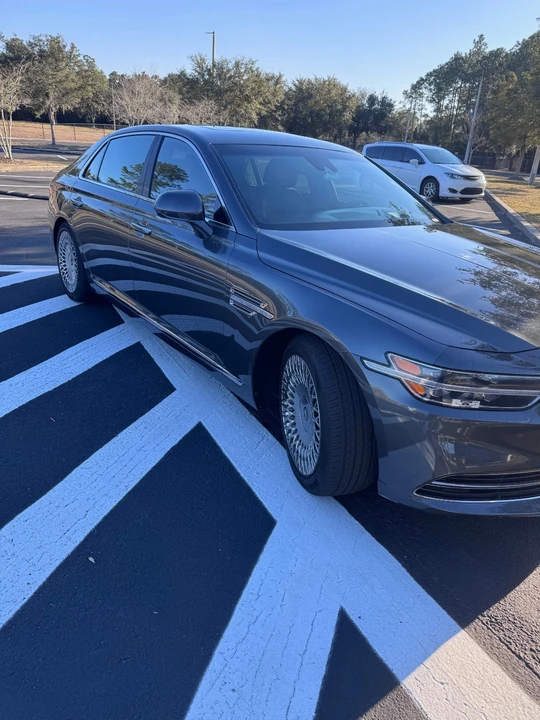 2020 Genesis G90 - Image 7 of 17