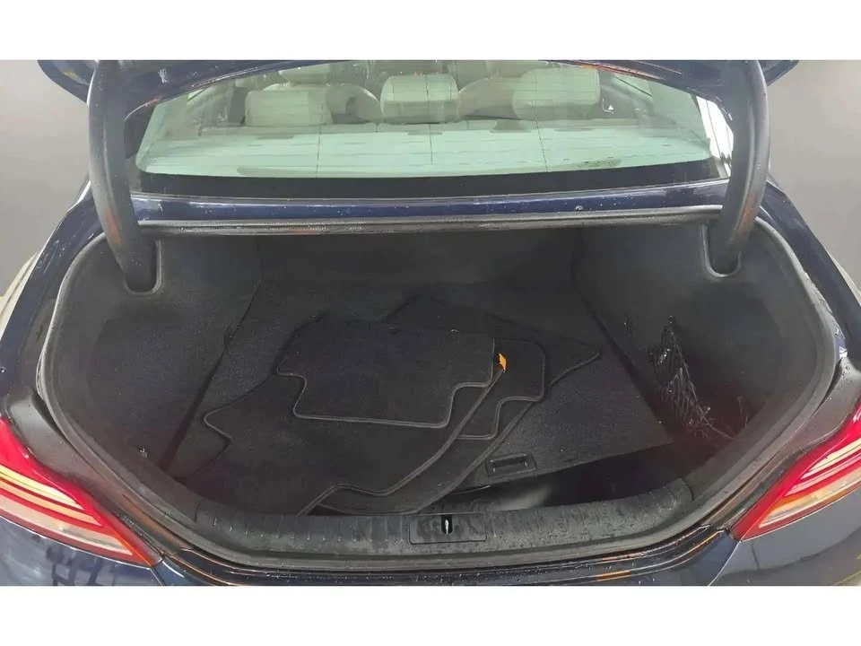 2020 Genesis G70 - Image 17 of 20