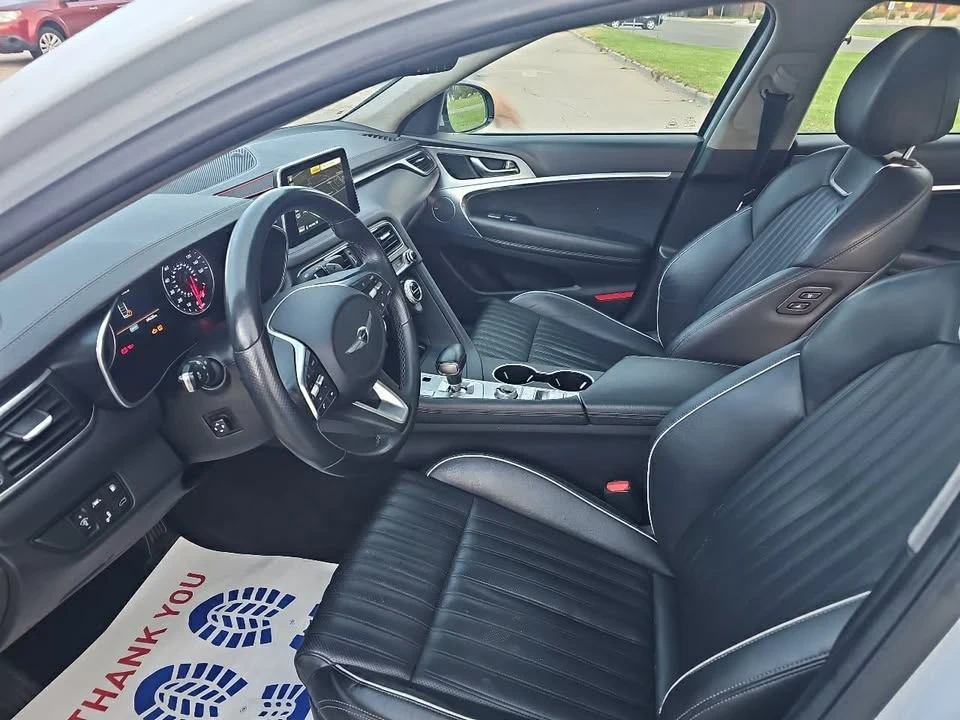 2020 Genesis G70 - Image 5 of 10