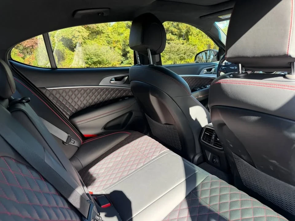 2020 Genesis G70 - Image 12 of 14