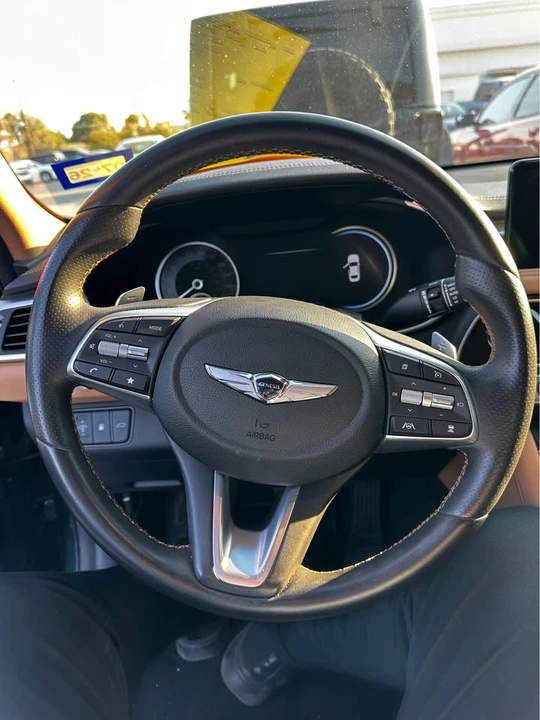 2020 Genesis G70 - Image 4 of 8