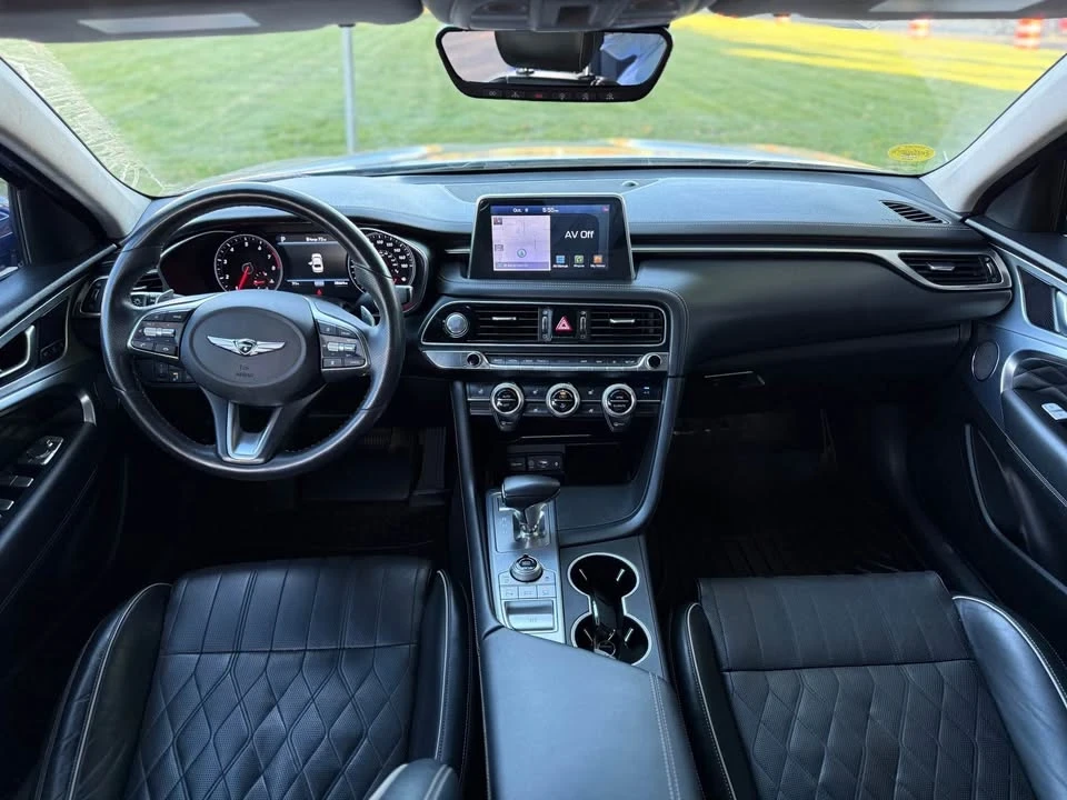 2020 Genesis G70 - Image 12 of 18