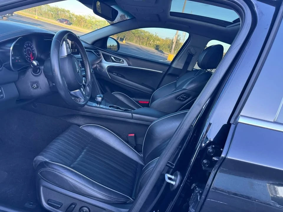 2020 Genesis G70 - Image 10 of 15