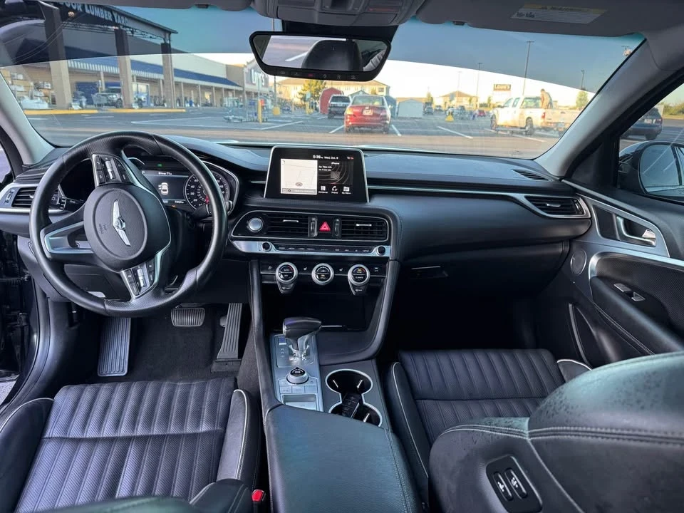 2020 Genesis G70 - Image 9 of 15