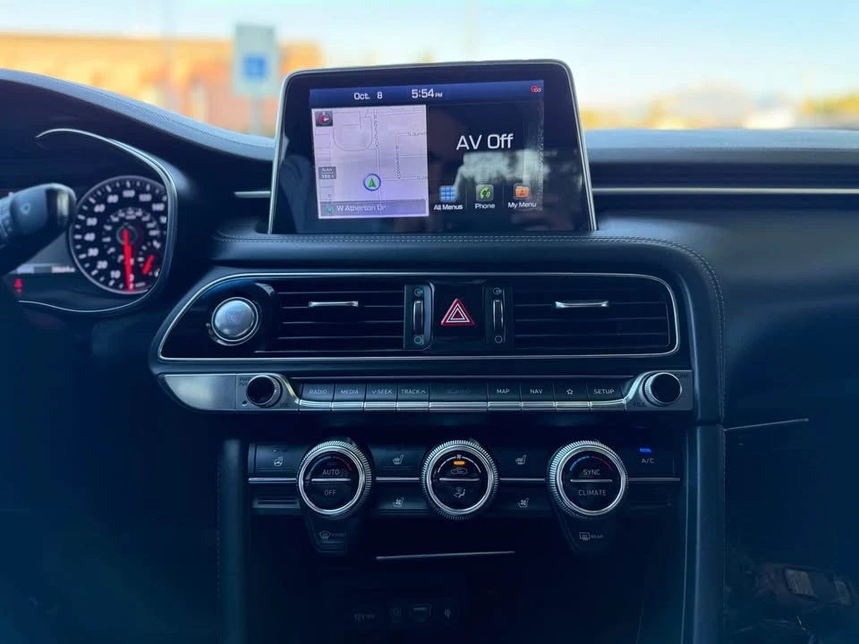 2020 Genesis G70 - Image 14 of 18