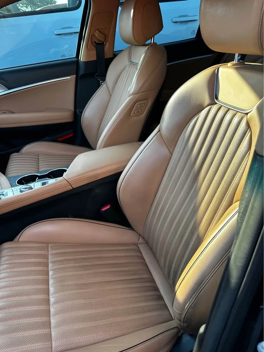 2020 Genesis G70 - Image 7 of 8
