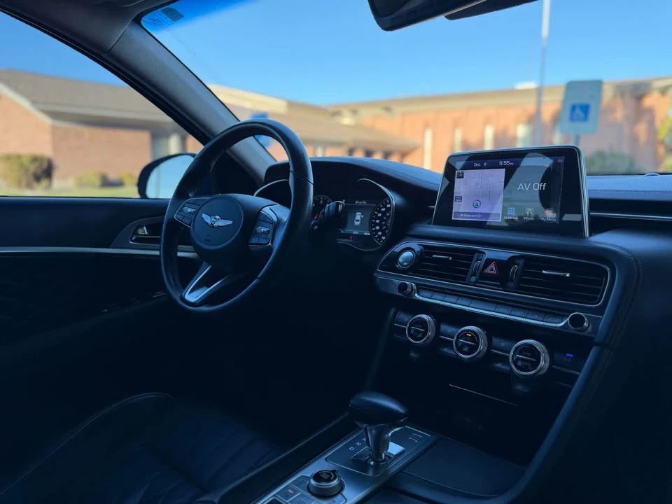 2020 Genesis G70 - Image 9 of 18