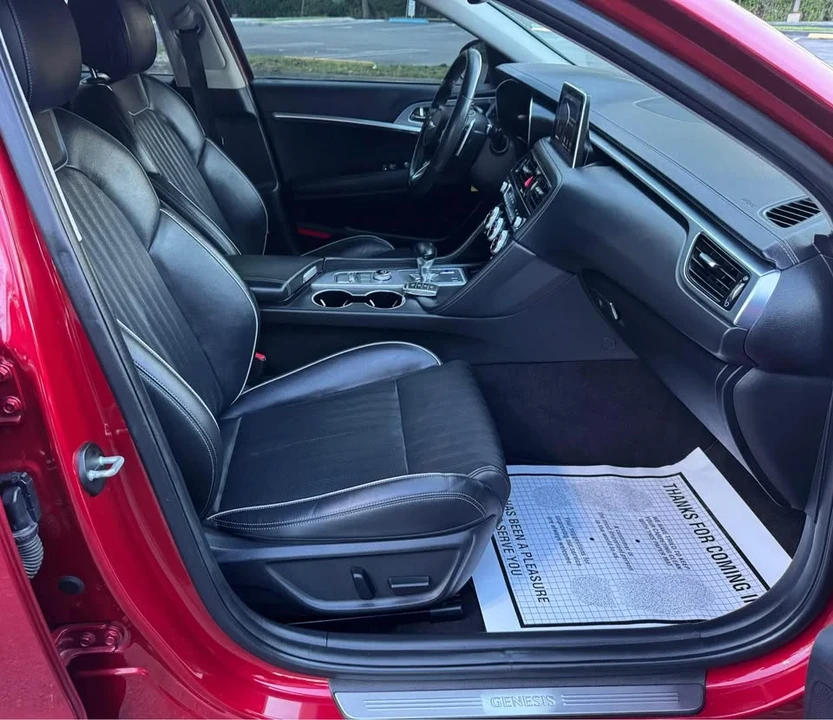 2020 Genesis G70 - Image 11 of 13