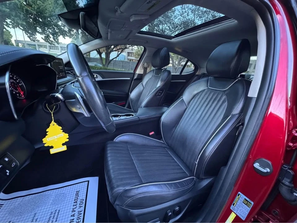 2020 Genesis G70 - Image 10 of 12