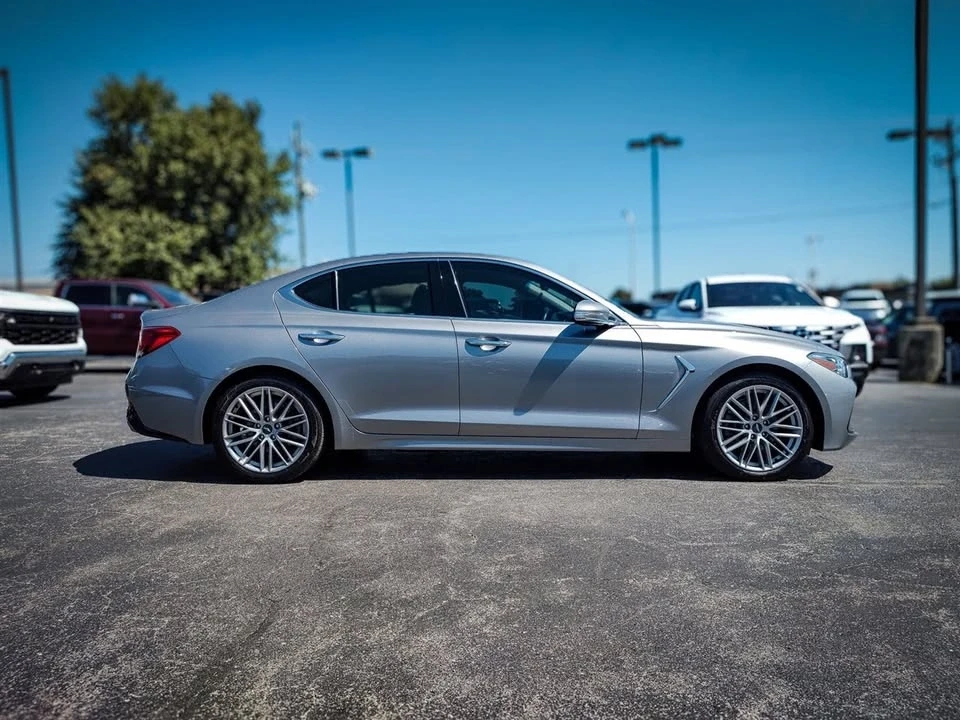 2020 Genesis G70 - Image 5 of 14