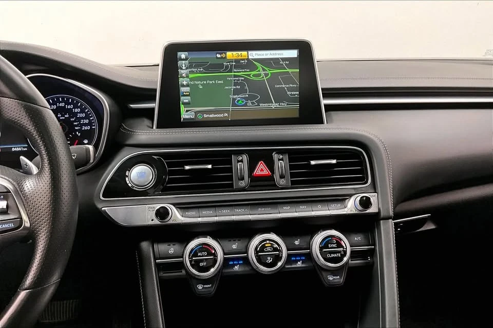 2020 Genesis G70 - Image 13 of 15