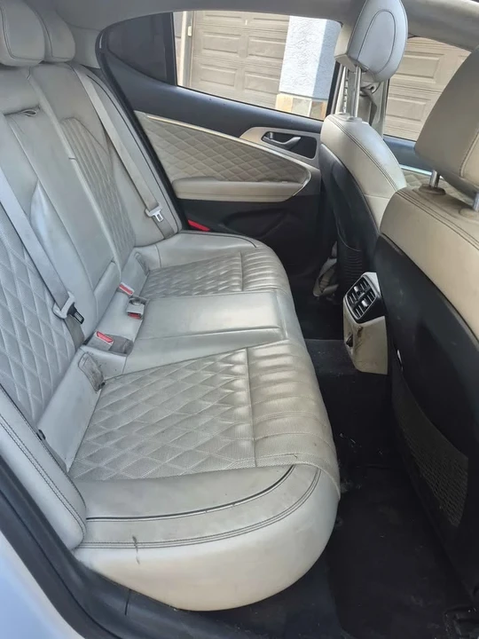 2020 Genesis G70 - Image 7 of 9