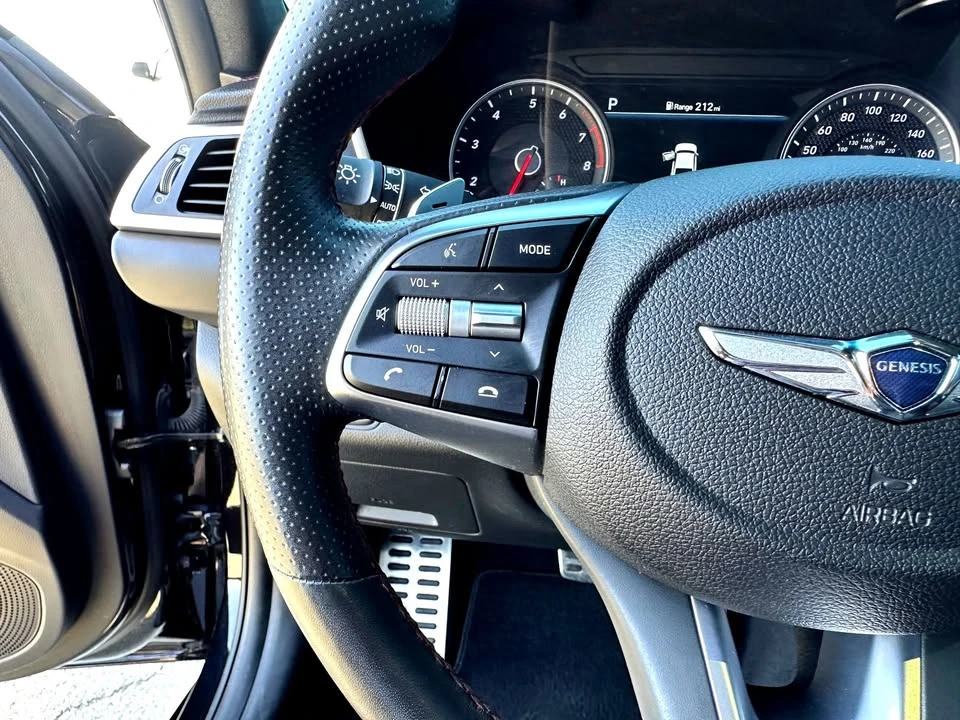 2020 Genesis G70 - Image 11 of 20