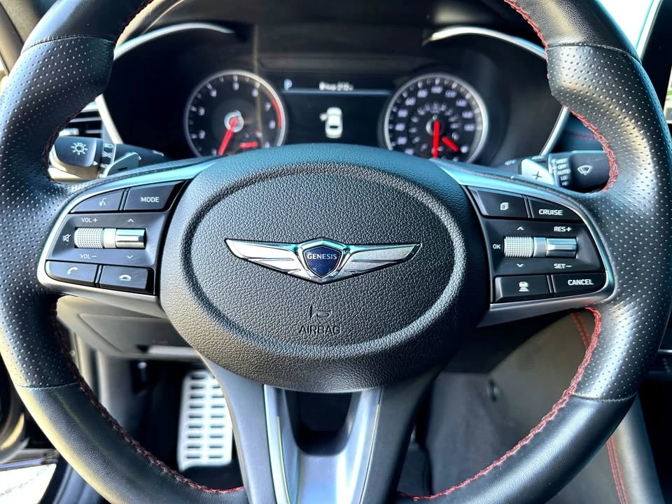 2020 Genesis G70 - Image 9 of 20