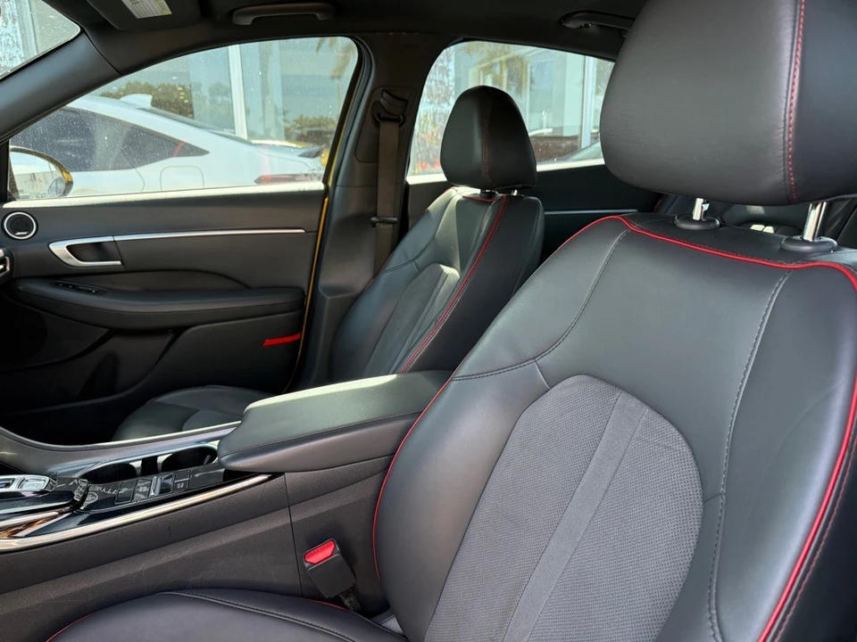 2020 Hyundai Sonata - Image 12 of 21