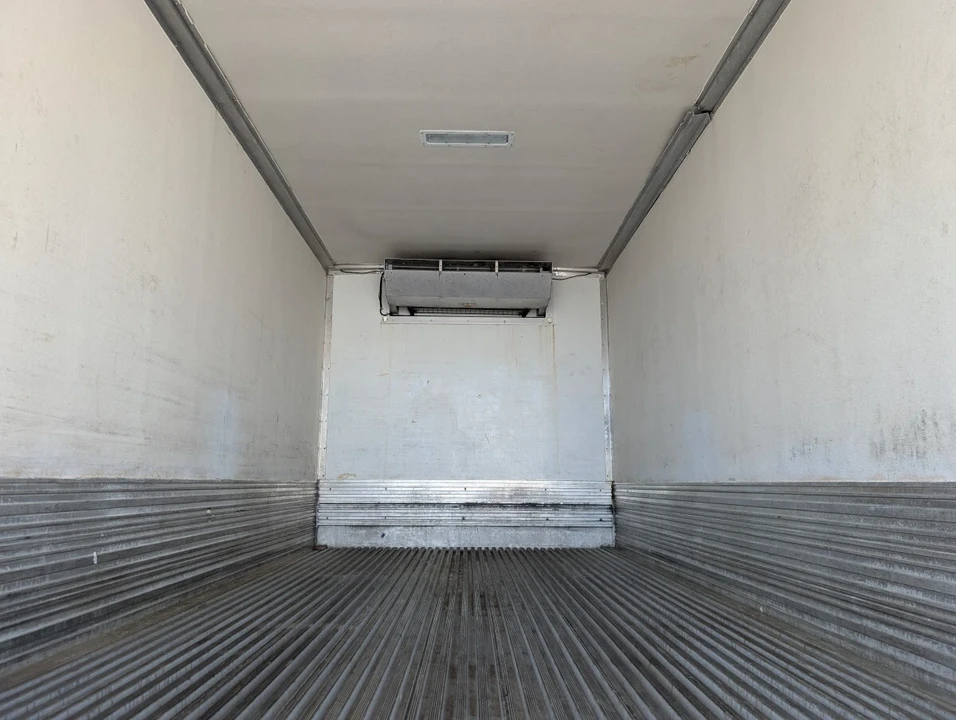 2020 Hino - Image 12 of 12